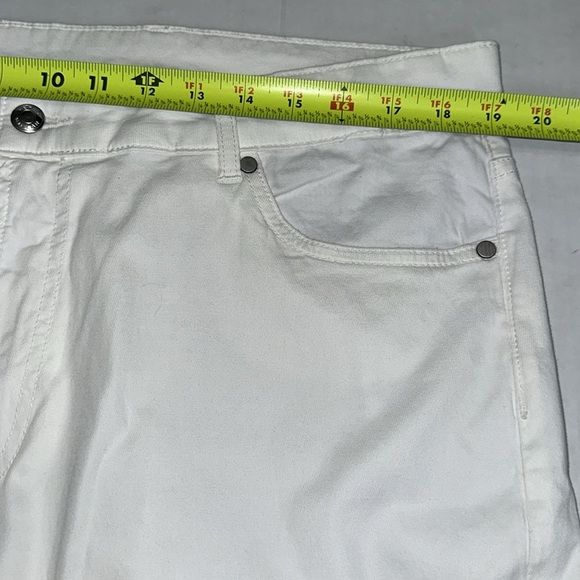Peter Millar Crown Wayfare Men’s Size 38x32 Five Pocket Pants White $200 NWT - Picture 5 of 11